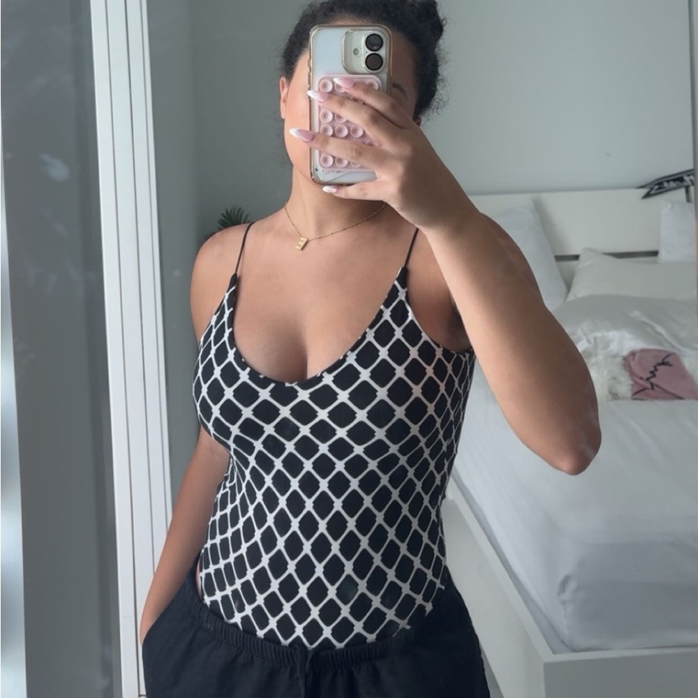 Gaze Black and White Fitted Camisole Top